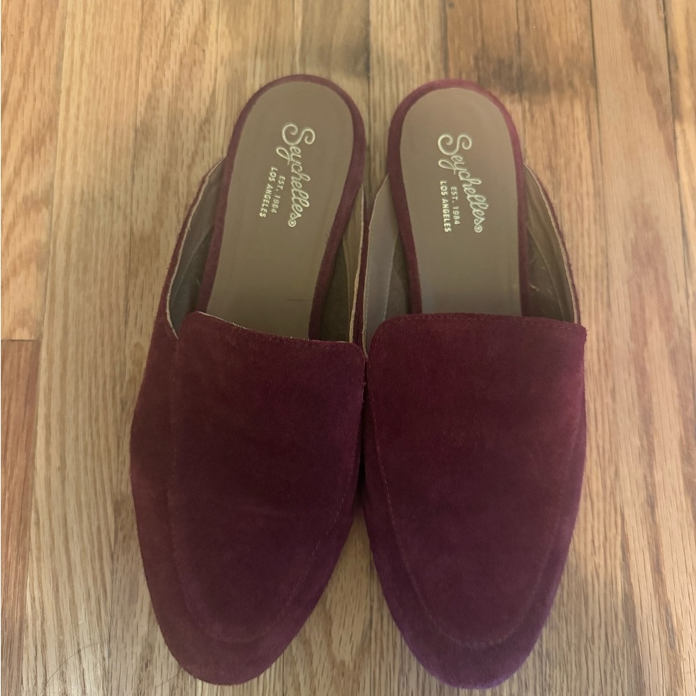 Seychelles Women's Deep Red Mules - Picture 2 of 3